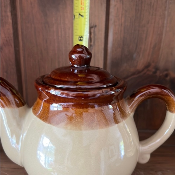 Teapot - Picture 9 of 11